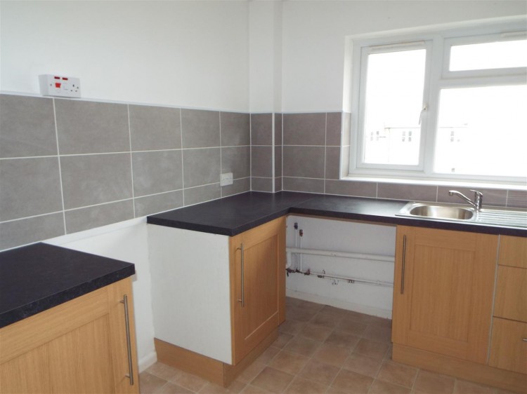 Images for Oakfield Road, Street