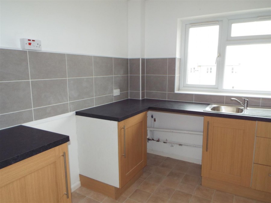 Images for Oakfield Road, Street