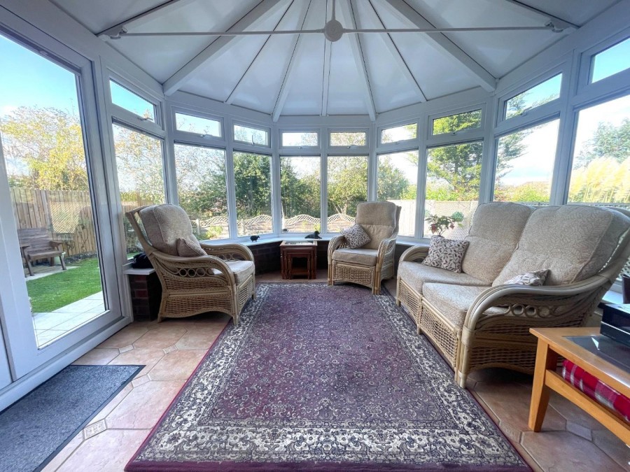 Images for Meadow Close, Street