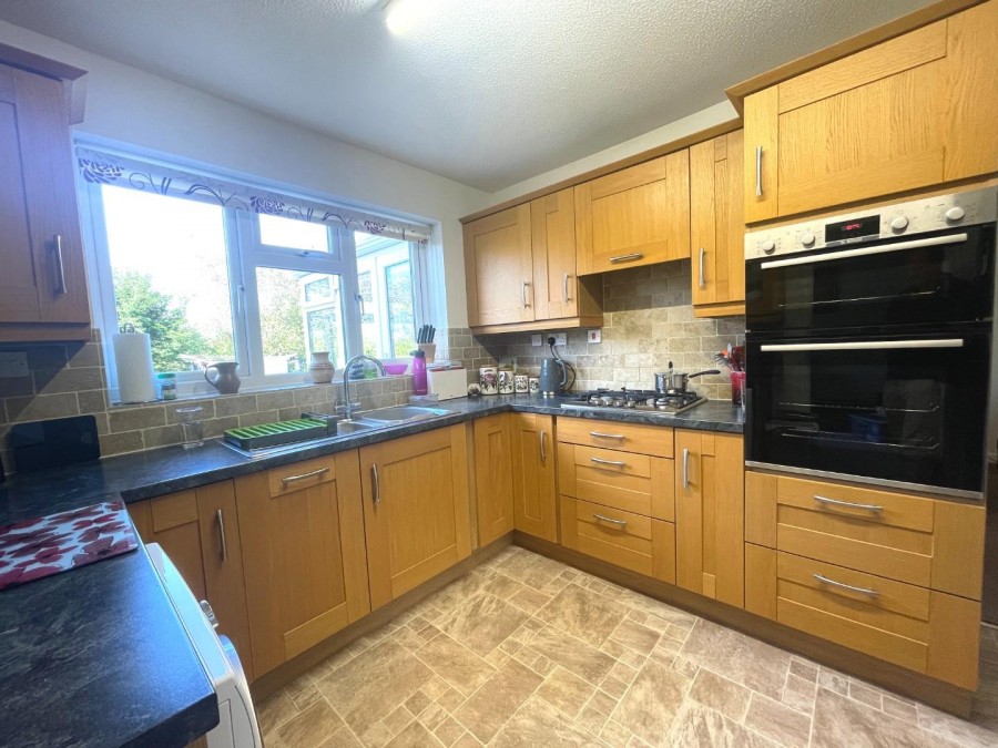 Images for Meadow Close, Street