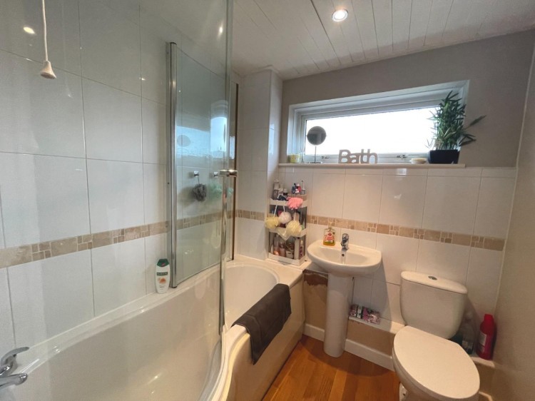 Images for Willow Road, Street