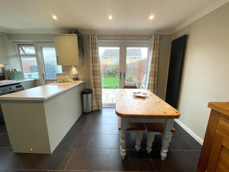 Images for Willow Road, Street