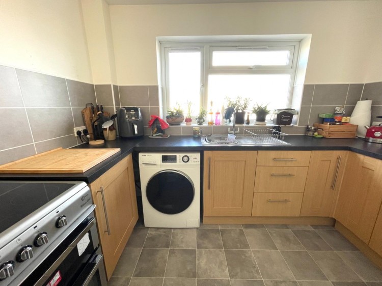 Images for Oakfield Road, Street