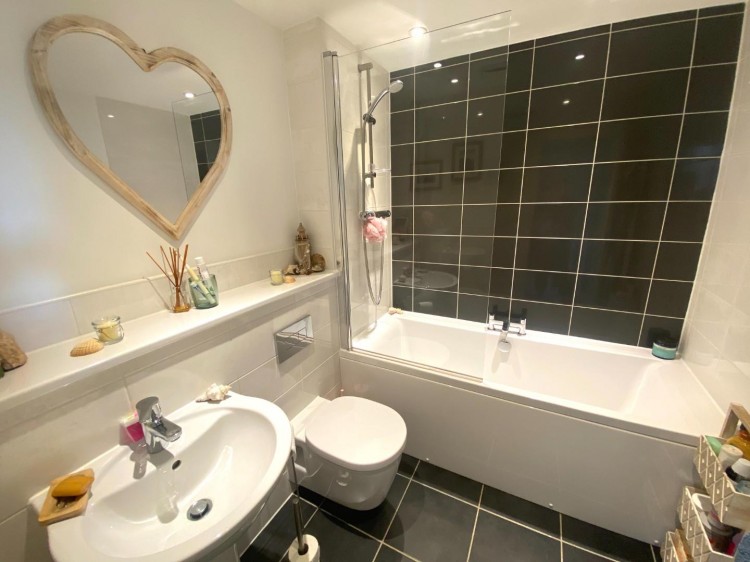 Images for Pearmain Road, Somerton