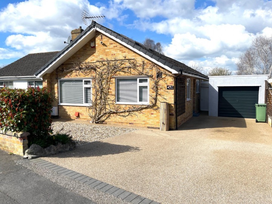 Images for Holman Close