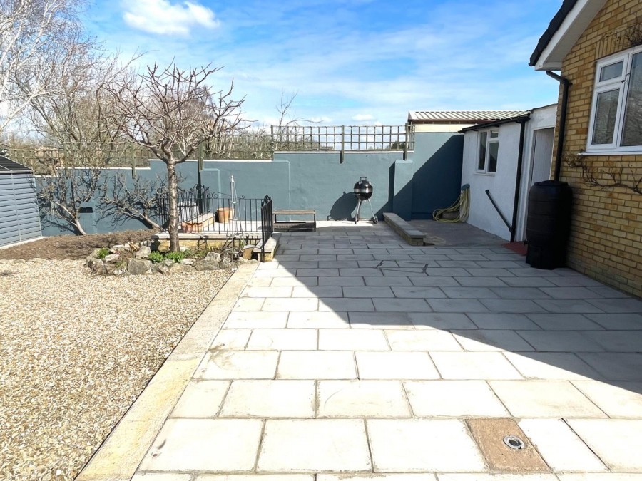 Images for Holman Close