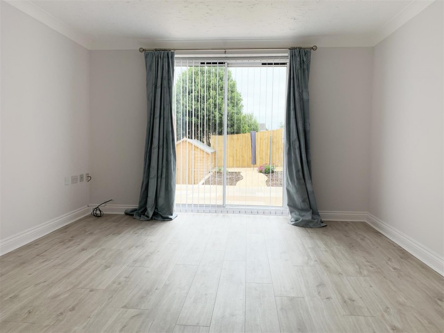 Images for Struthers Close, Street
