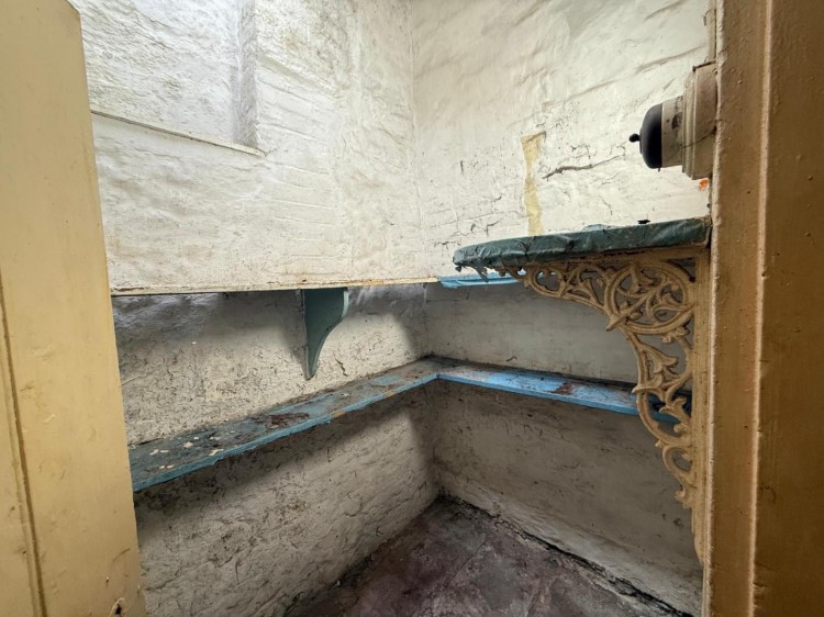 Images for The Armoury, Glastonbury