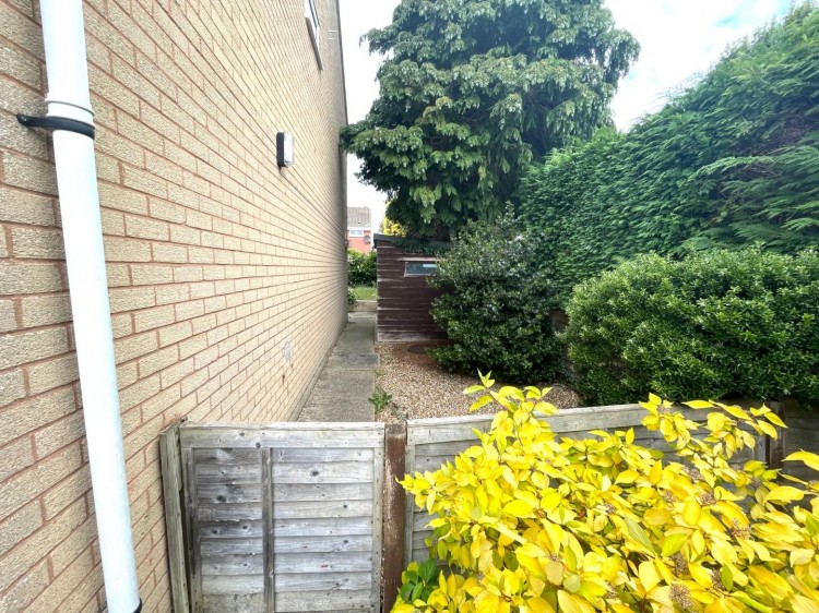 Images for Pine Close, Street
