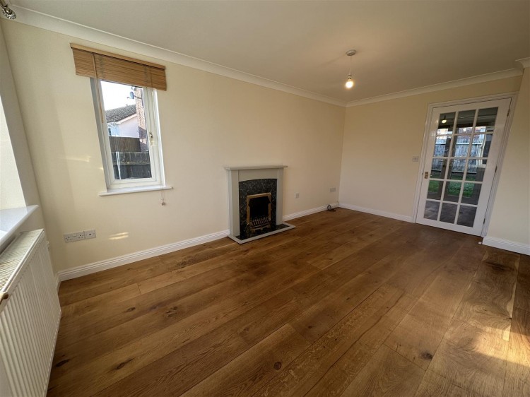 Images for Myrtle Close, Meare, Glastonbury