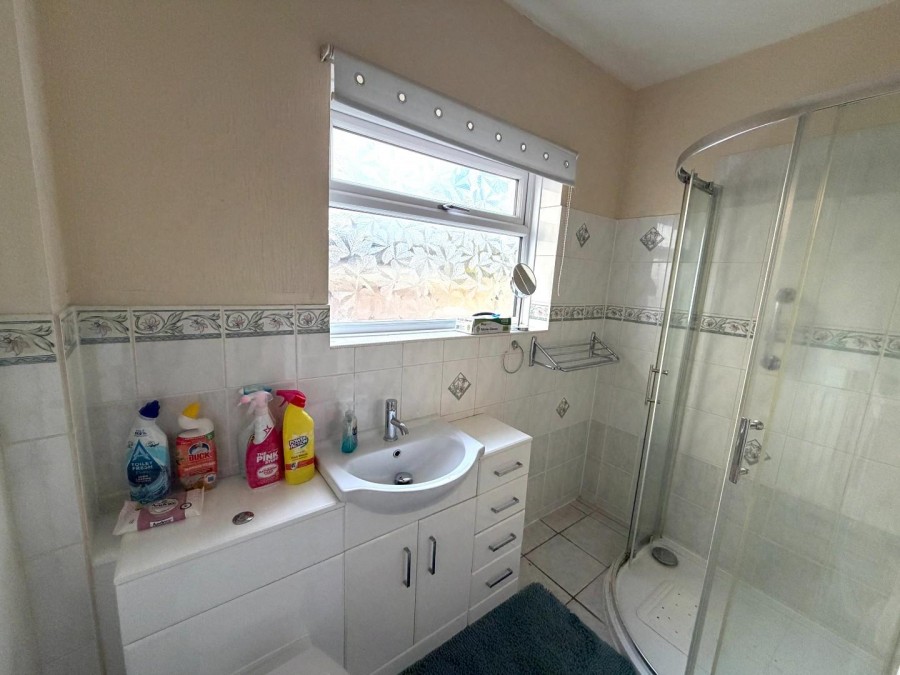 Images for Stonehill, Street