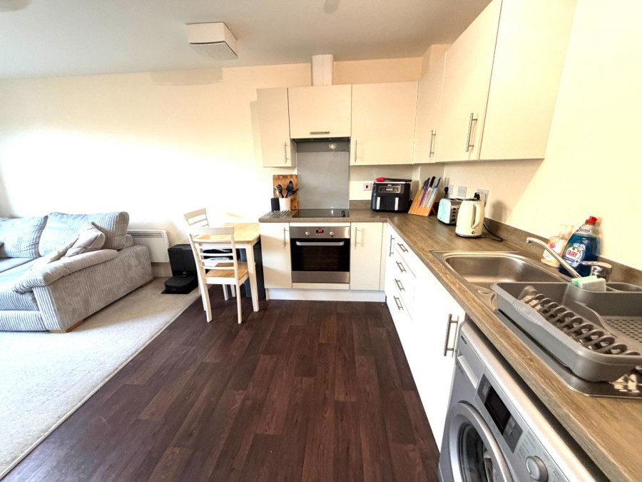 Images for Moonraker Square, Street