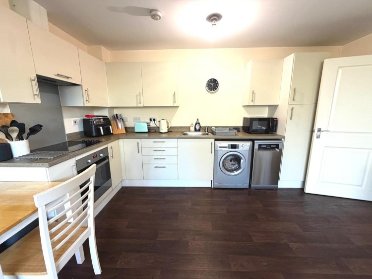 Images for Moonraker Square, Street