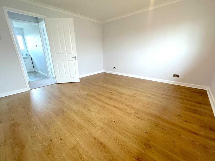 Images for Glaston Road, Street