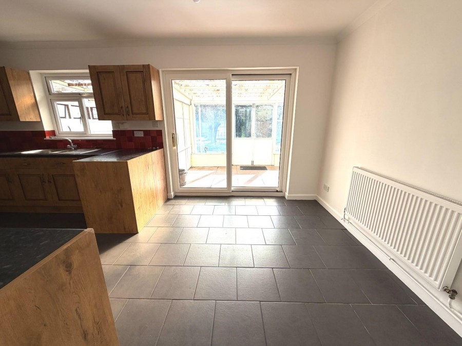 Images for Wells Road