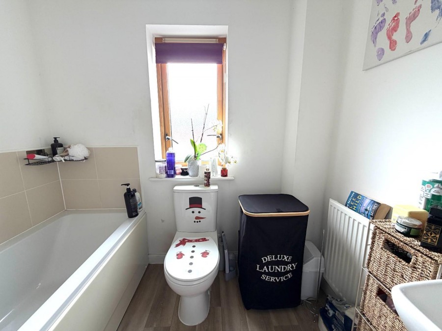 Images for Moccasin Way, Street