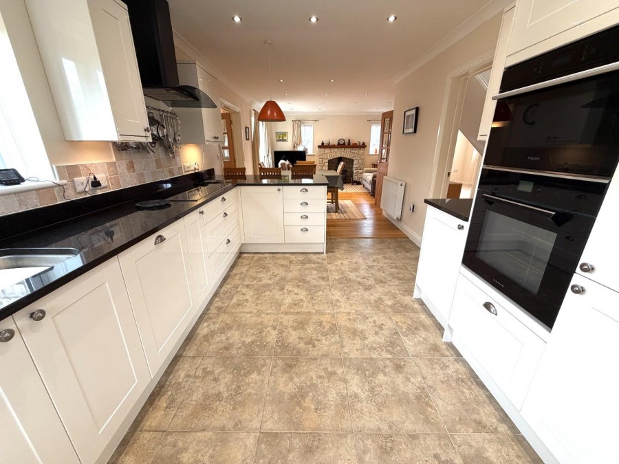 Images for Millbatch Close, Meare, Glastonbury